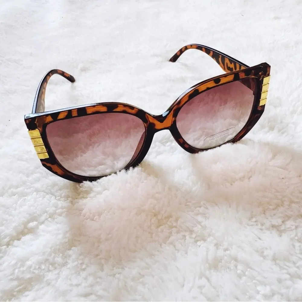 Rosy Tortoise Brown Cat Eye Oversized Sunglasses